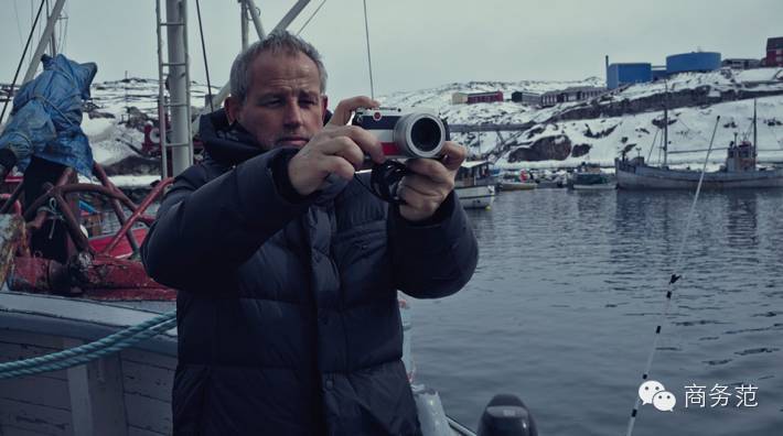 马云穿加拿大鹅牌羽绒服,马云羽绒服moncler