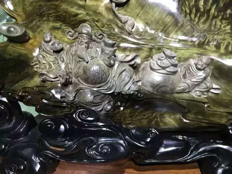 金丝楠乌木财神爷,金丝楠木能摆财神旁边吗