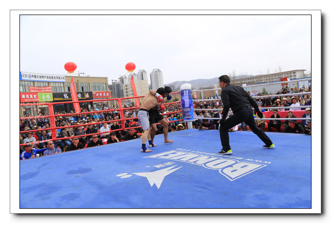 青海互助打起来了，昆仑对决又在青海互助上演搏击大战