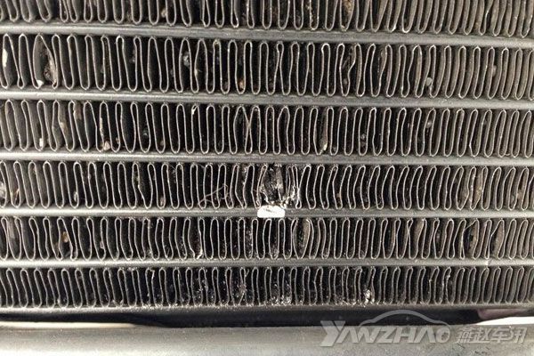 清洗汽车水箱正确方法,正确清洗汽车散热水箱视频教程