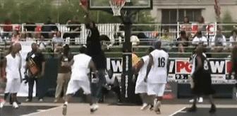 李根踢马布里视频,李根狂飙搞笑视频