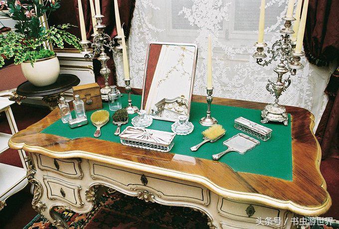 健身旅游达人嫁了工作狂，茜茜公主真实的婚后生活｜霍夫堡皇宫三