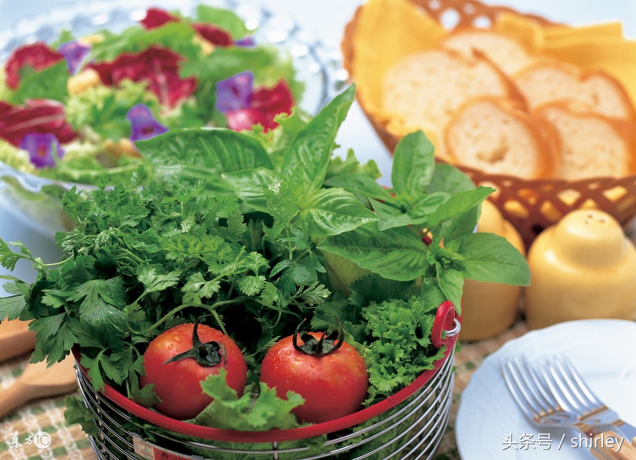 皮肤过敏色素沉着怎么办,皮肤过敏形成黑色素沉着怎么去除