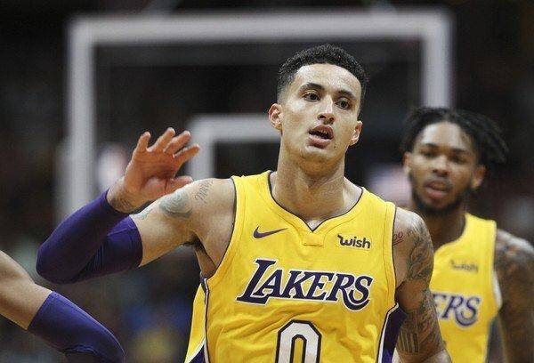 紫金湖人最新阵容,湖人库神