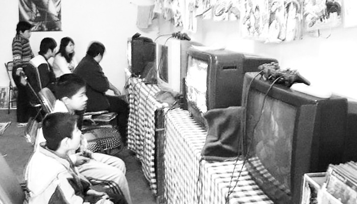 我以为包机房早就死了，没想到它依然活着