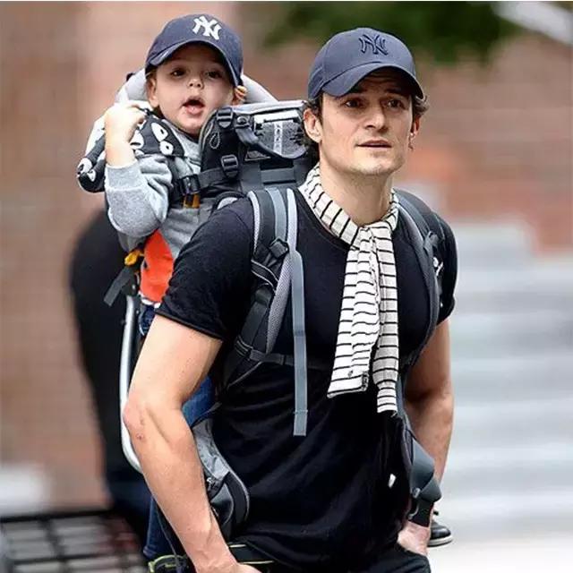 newera蓝色棒球帽,明星newera帽子同款棒球帽