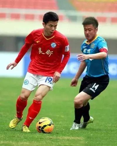 吴川足球开幕式直播,最新吴川足球视频直播