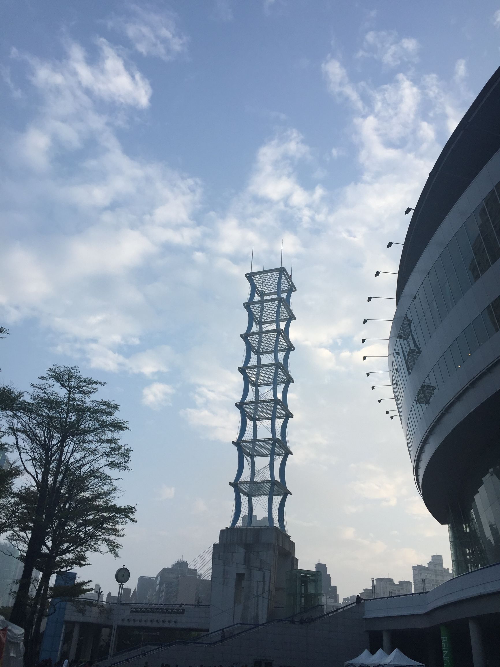 共享单车人人都能骑,共享单车人人都可以骑