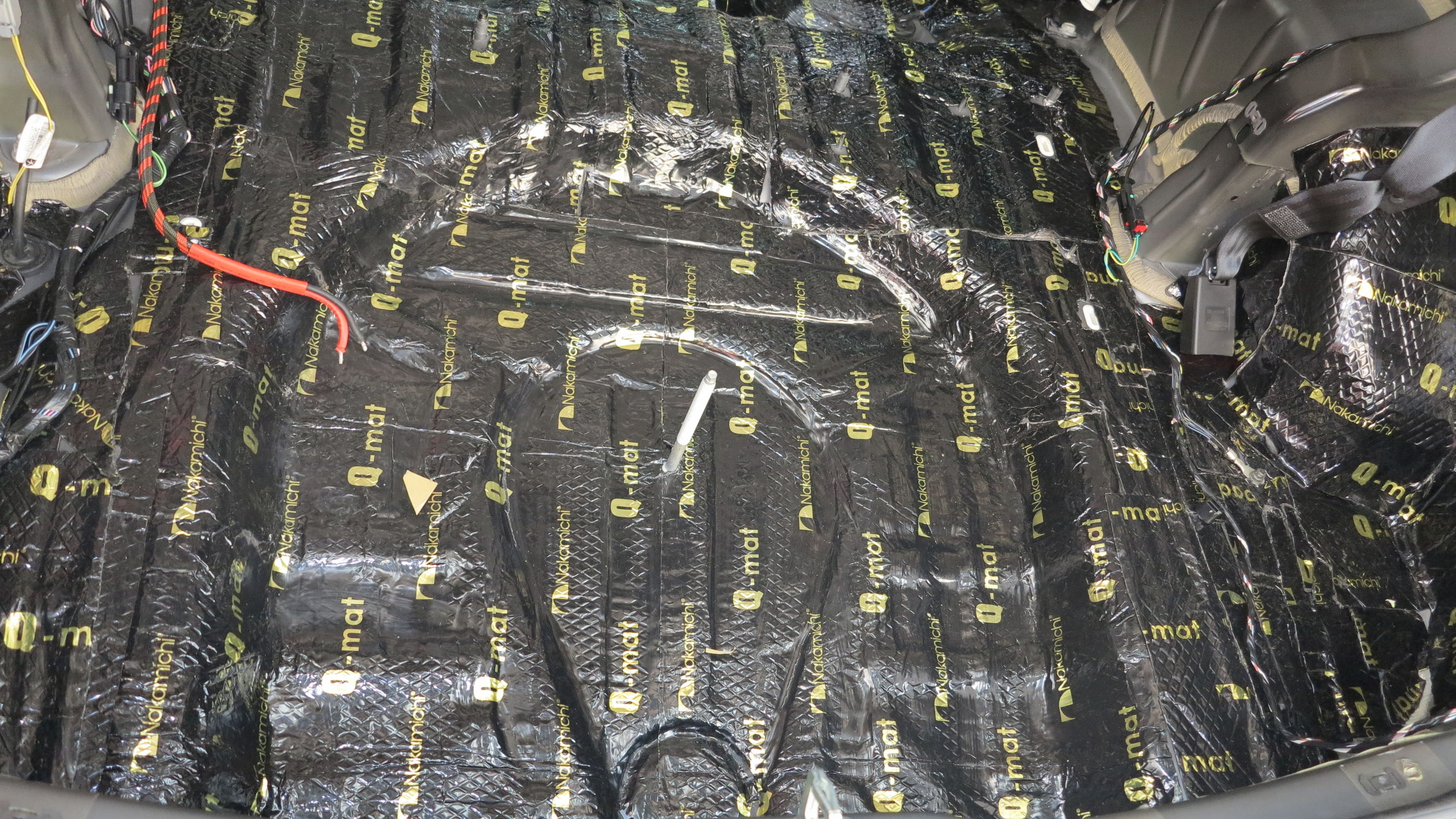 jeep指南者隔音测试,jeep指南者全车隔音多少钱