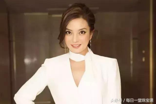 赵薇发福变胖,赵薇瘦了30斤的照片