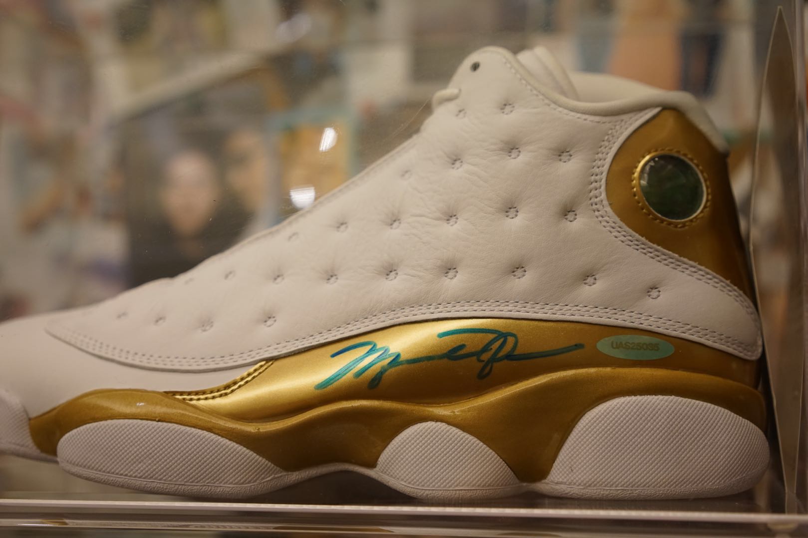 sneakershopping花了22万,为什么sneaker的鞋子这么贵