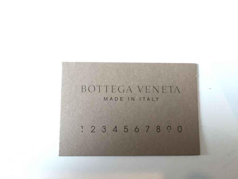 bv钱包有味道吗是正品吗,bv钱包短款鉴别