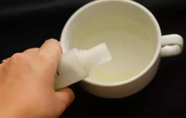 首饰脏了在家怎样清洗,首饰脏了怎么来清洗