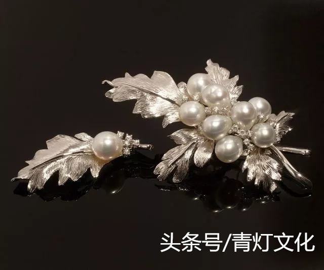 珍珠首饰戴久了发黄,珍珠戴久发黄怎么办