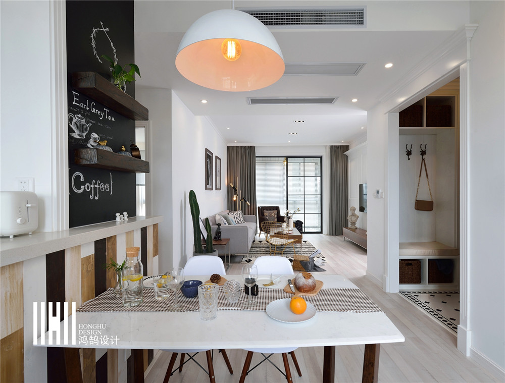 大家好，给大家介绍一下，这是我的新房子鸿鹄设计鹿晗