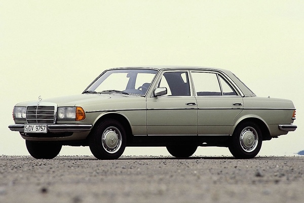 盘点侠盗飞车的车,感受游戏的魅力第一关