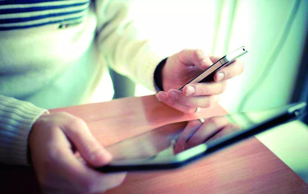 鎵嬫満绉熻祦鍙樼幇,鎵嬫満绉熻祦杩欒涓氳繚娉曚箞