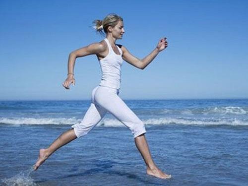 减肥第一个平台期怎么度过,减肥平台期一般多久不掉秤