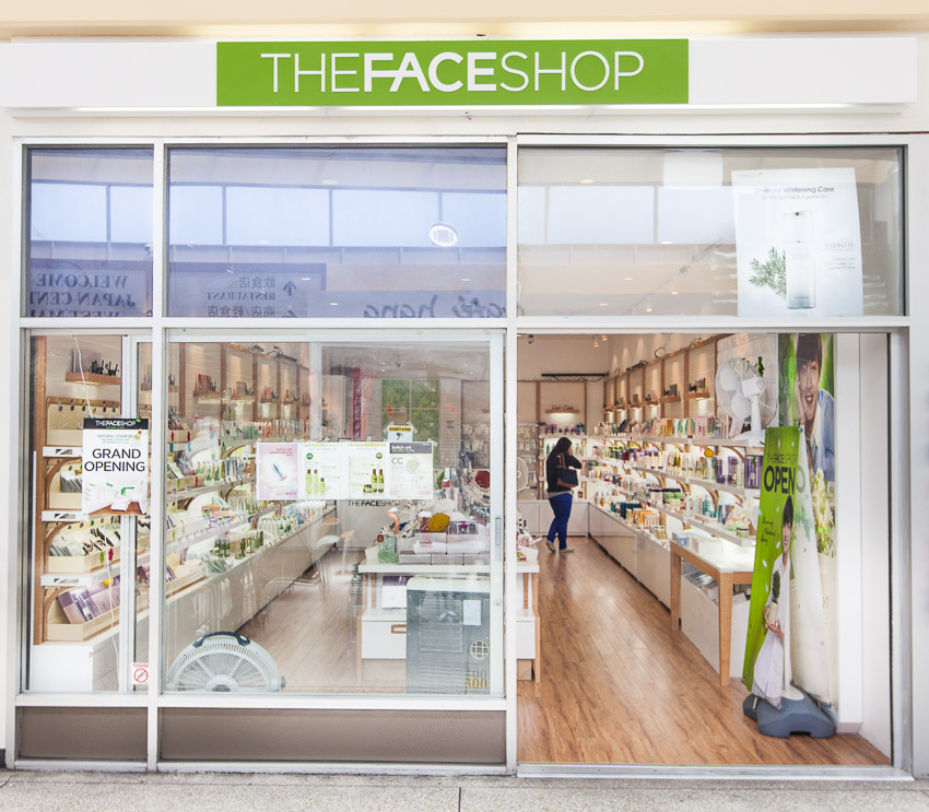 服装护肤品混搭,彩妆与服装结合