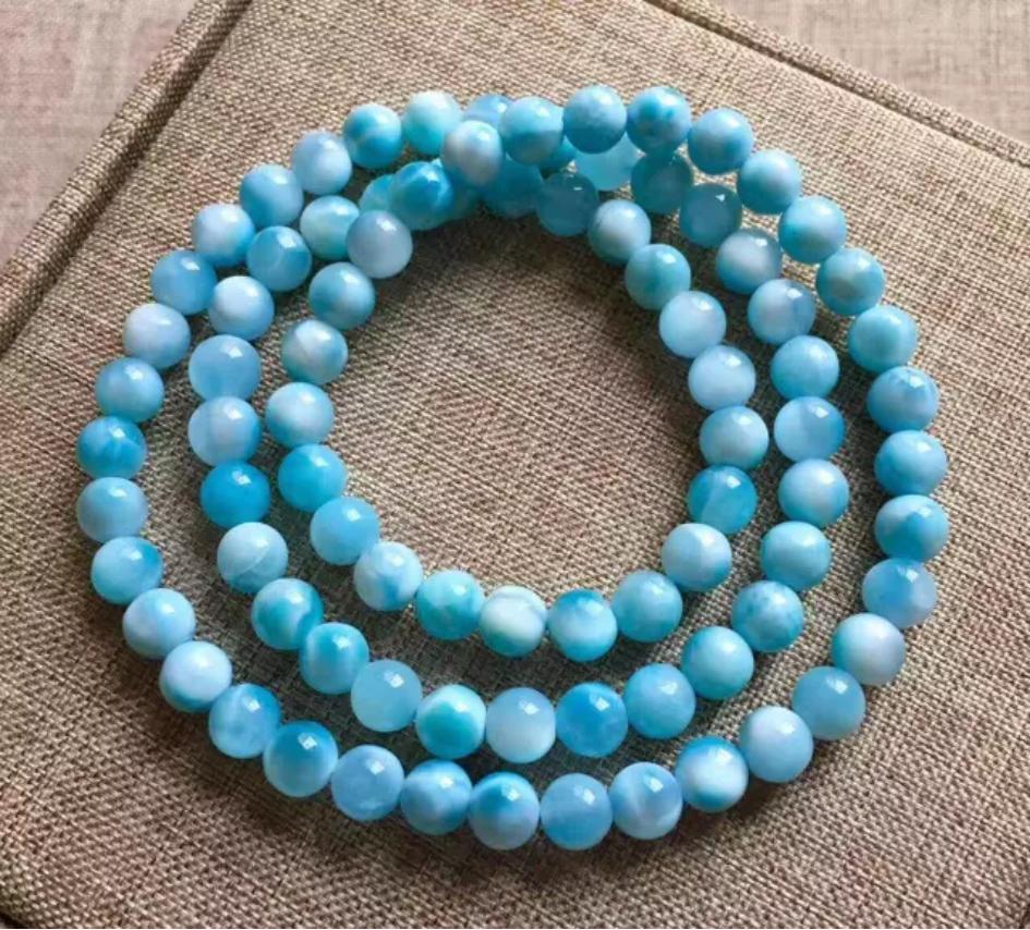 天然水晶和人工水晶的分辨,天然水晶与人造水晶镜的鉴别