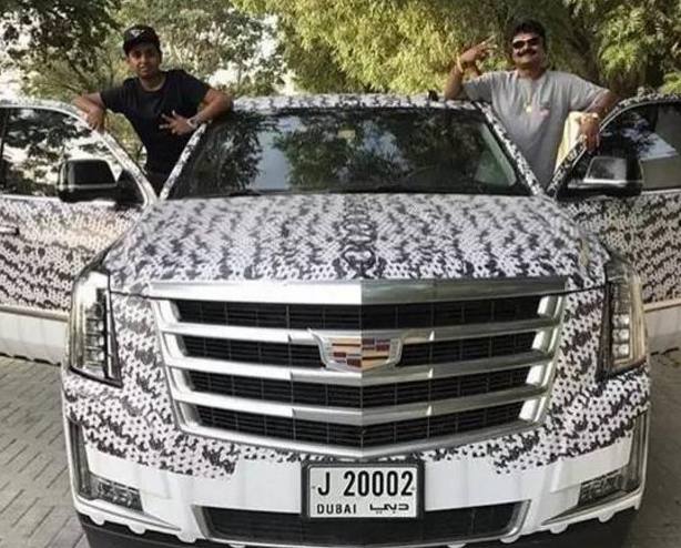 有钱人的豪车是怎么样的,有钱人的车就是不一样