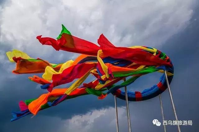 去了内蒙为什么敬酒三杯，哈达怎么接，马奶也是良药？