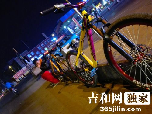 长春男孩花一年半组装特技自行车丢了望好心人帮寻找