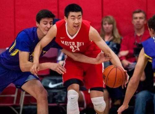 历史首次！中国或将有两名大学生球员参加NCAA，男篮未来希望