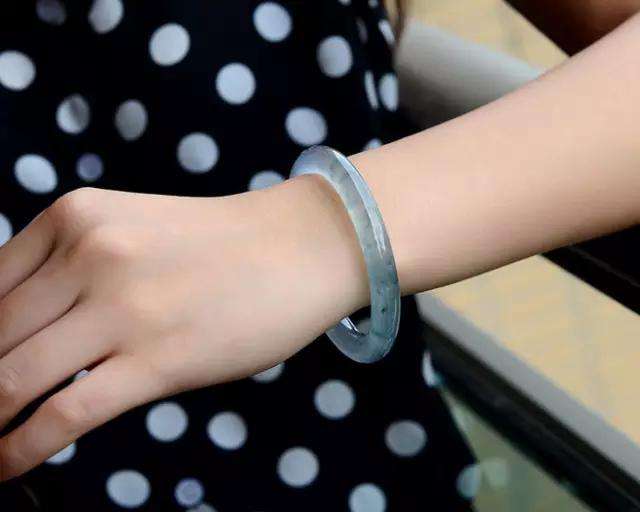 有金手镯了银手镯怎么办,金手镯有裂痕快断了怎么修复