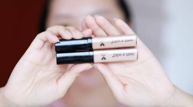 怎么用三色遮瑕遮黑眼圈和痘印,黑眼圈遮不住是遮瑕太浅了吗