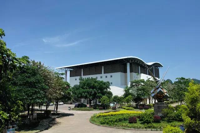 柳州市第十二中学静兰校区,柳州第十二中学文昌校区