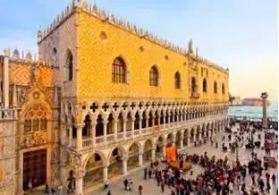 意甲老牌豪门ac米兰,意甲豪门对决ac米兰