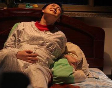 临近预产期，孕妈出现这几种症状须立马去医院，越晚越容易出意外