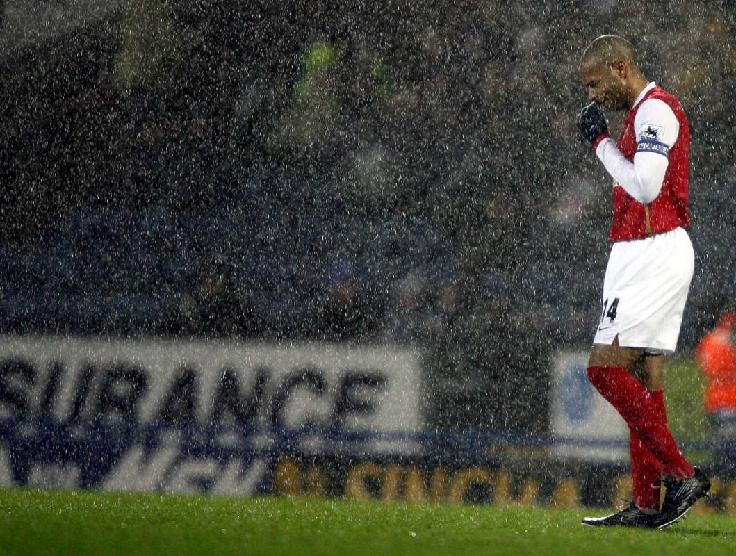 天下足球经典旁白,天下足球煽情台词视频