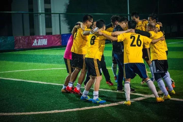 热血青春，这是一群西安老男孩向足球梦的告白