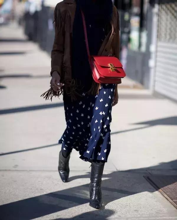 配货加限购,你有钱也买不到Celinebox了~