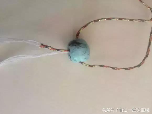 手串突然断掉是什么征兆,手串链子断了怎么换新的