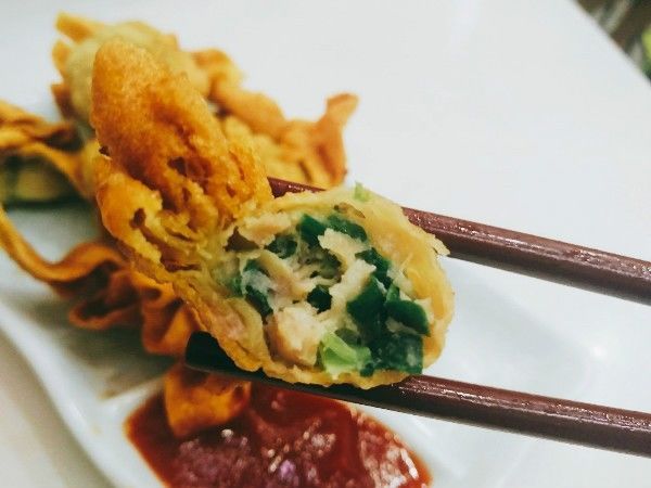 从香港去深圳吃饭,从香港过来布吉吃炒粉