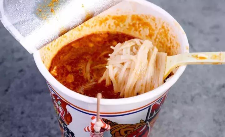 童年零食旺仔,零食一哥旺旺