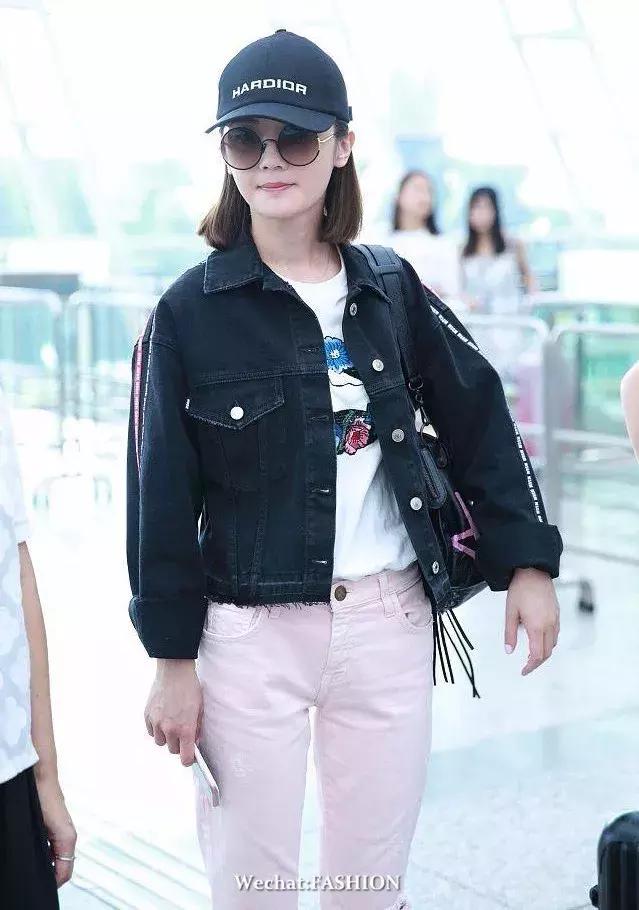 刘诗诗唐嫣甜蜜日常,一入秋便是深秋