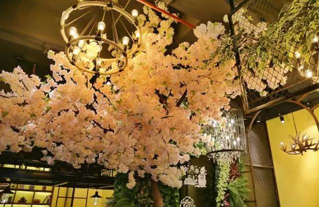 地铁四号线周边美食,地铁四号线的美食