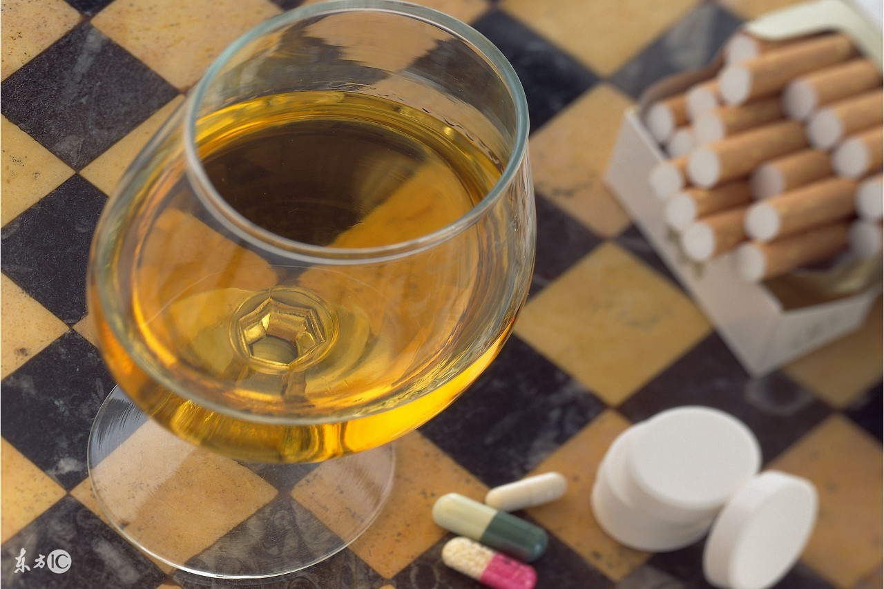 酒精中毒怎么治才能除根,酒精中毒怎么办如何处理