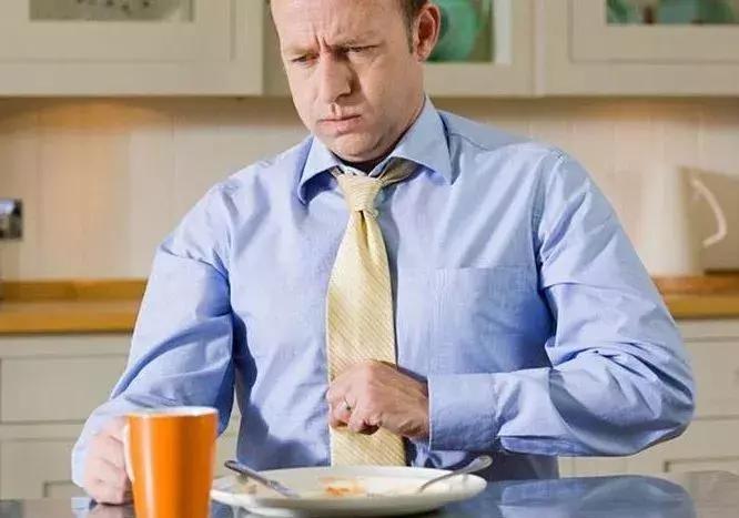 别拿胃肠病不当事儿,饥饿会导致消化道出血吗