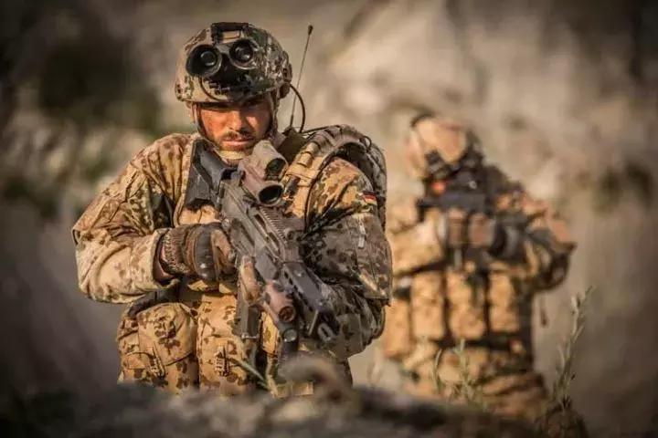 HK系列成为全球标杆？德国国防军正式采购HK416