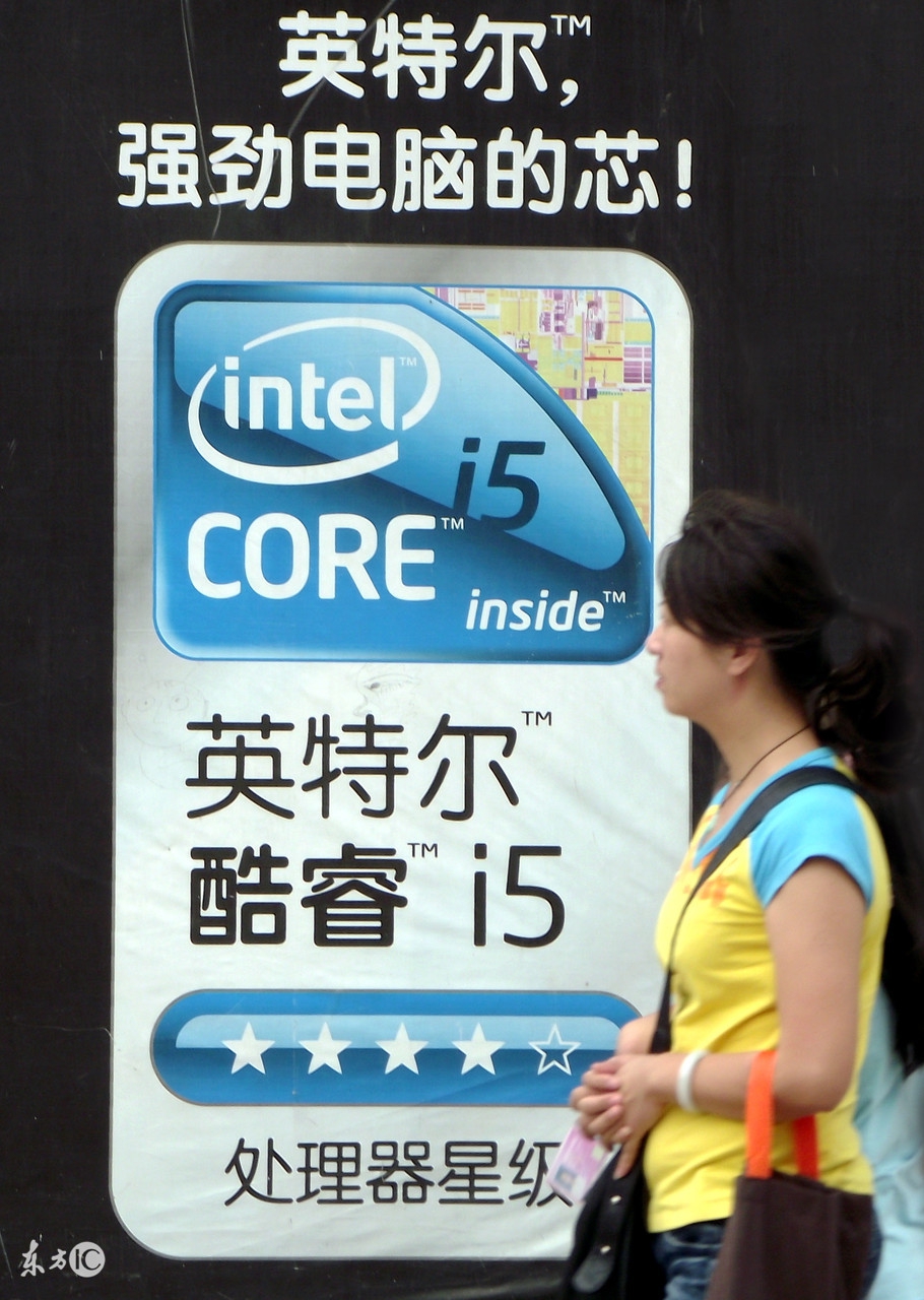 女生和男生选电脑,选女朋友选电脑