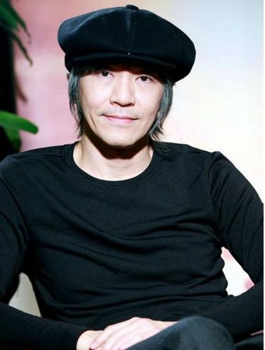 张国荣周星驰谁更有地位,张国荣与周星驰影响力