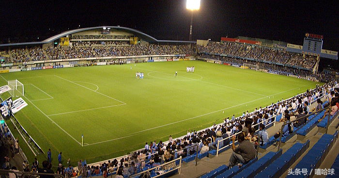 俱乐部都要建专业球场？看看日本J1联赛的球场，还是老实搞青训吧