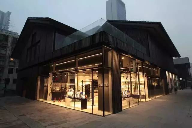 快时尚泛滥,快时尚眼镜店铺