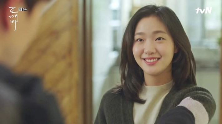 秀智同款口红小辣椒色,秀智安娜里的口红色号有哪些