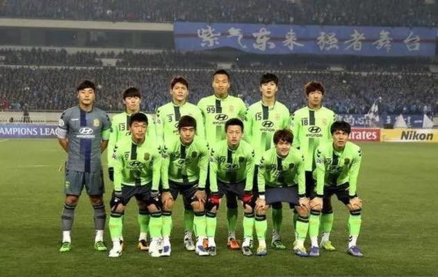 汽车和足球，是汽车卖的好？还是足球踢的爽？